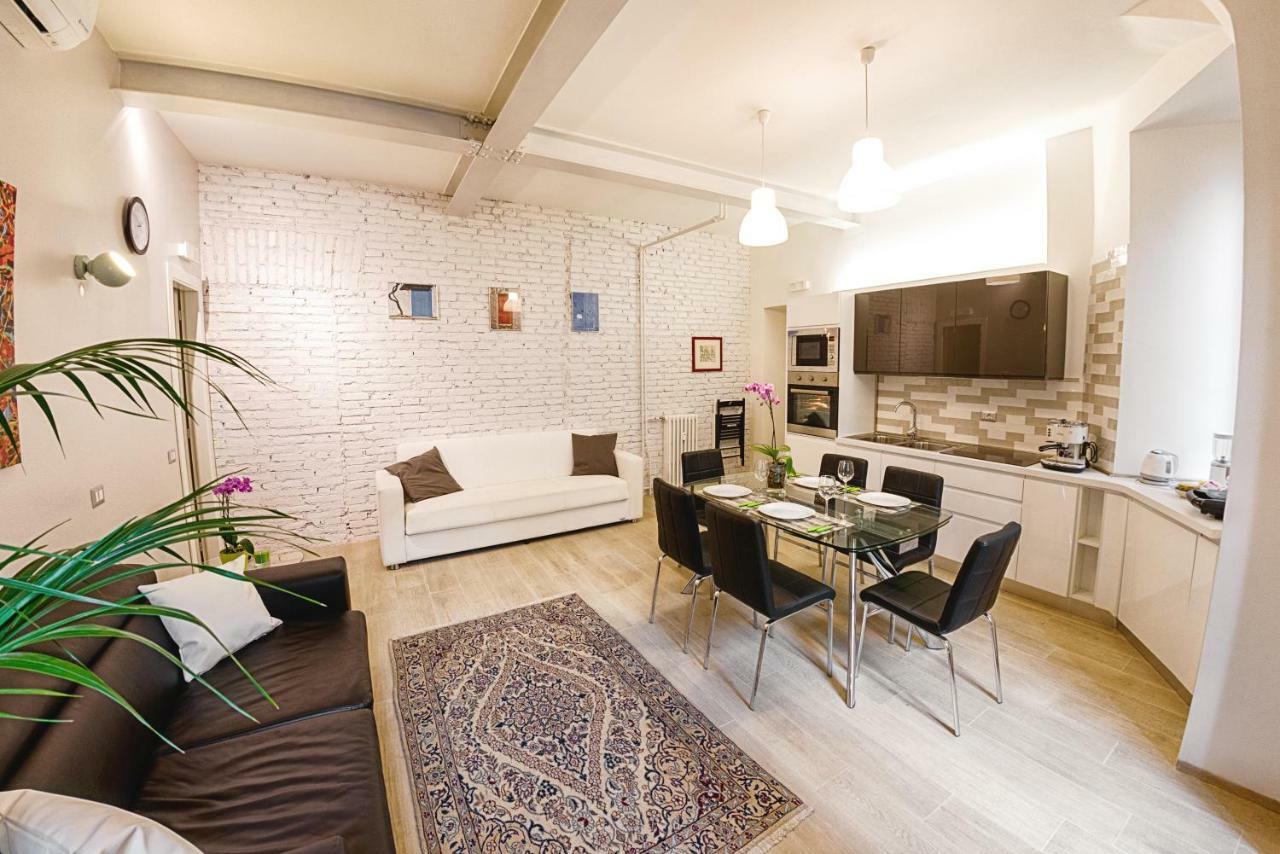 Modern Apartment near Colosseum Rome Extérieur photo